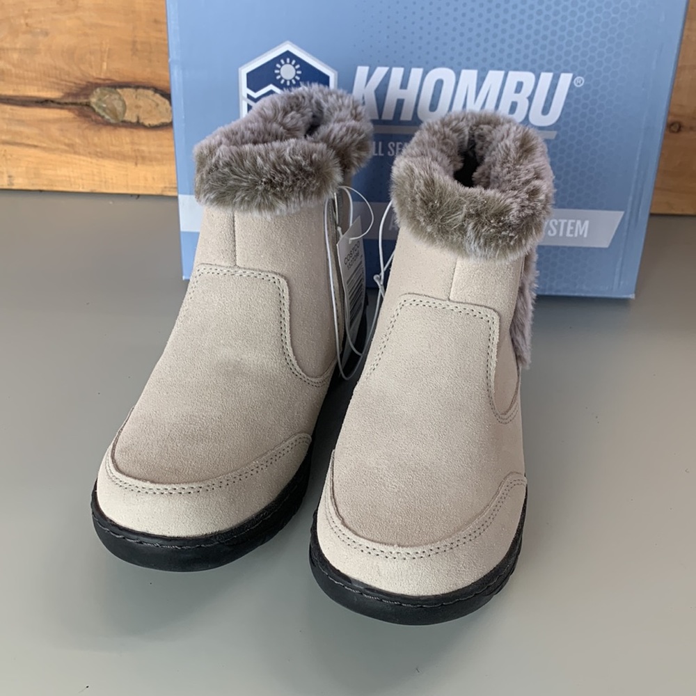 NIB Women’s Khombu Iris All Seasons Leather Zipper Boot Cream - Picture 2 of 6